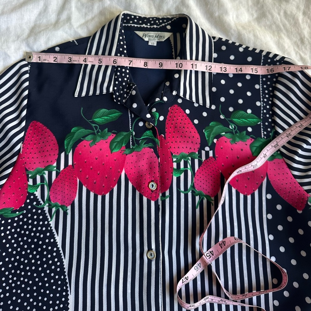 Vintage Wing Ming Strawberry Patchwork Button Shi… - image 5